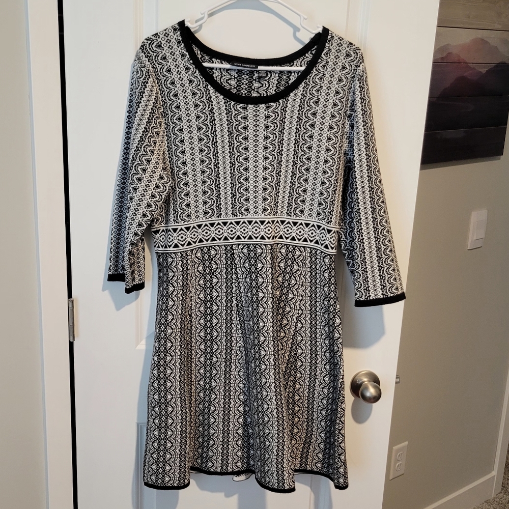 Nina Leonard 3/4 Sleeve Patterned Dress in Black and White, size XL